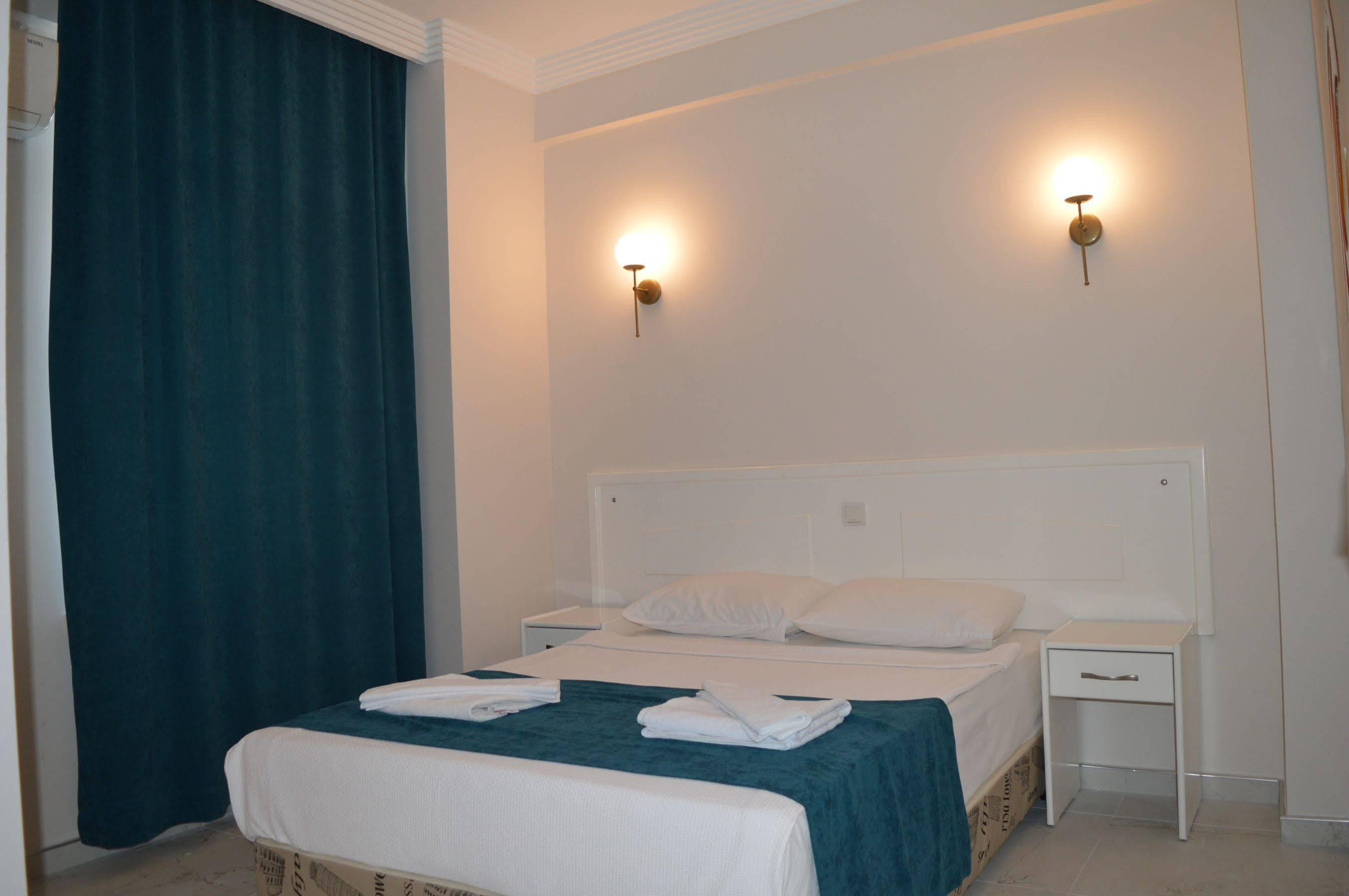 Aquila Beach Hotel Fethiye Exterior photo